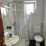 Kuca Za Odmor Petra * Sali