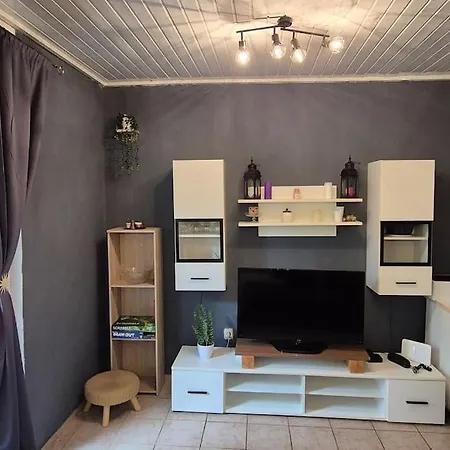 Kuca Za Odmor Petra Semesterbostad *
