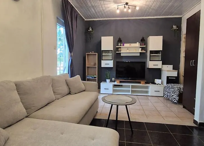 Kuca Za Odmor Petra 살리